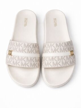 🆕️Michael Kors Jadie Slide Sandals Vanilla MK Logo Women Size 7 Designer Slides
